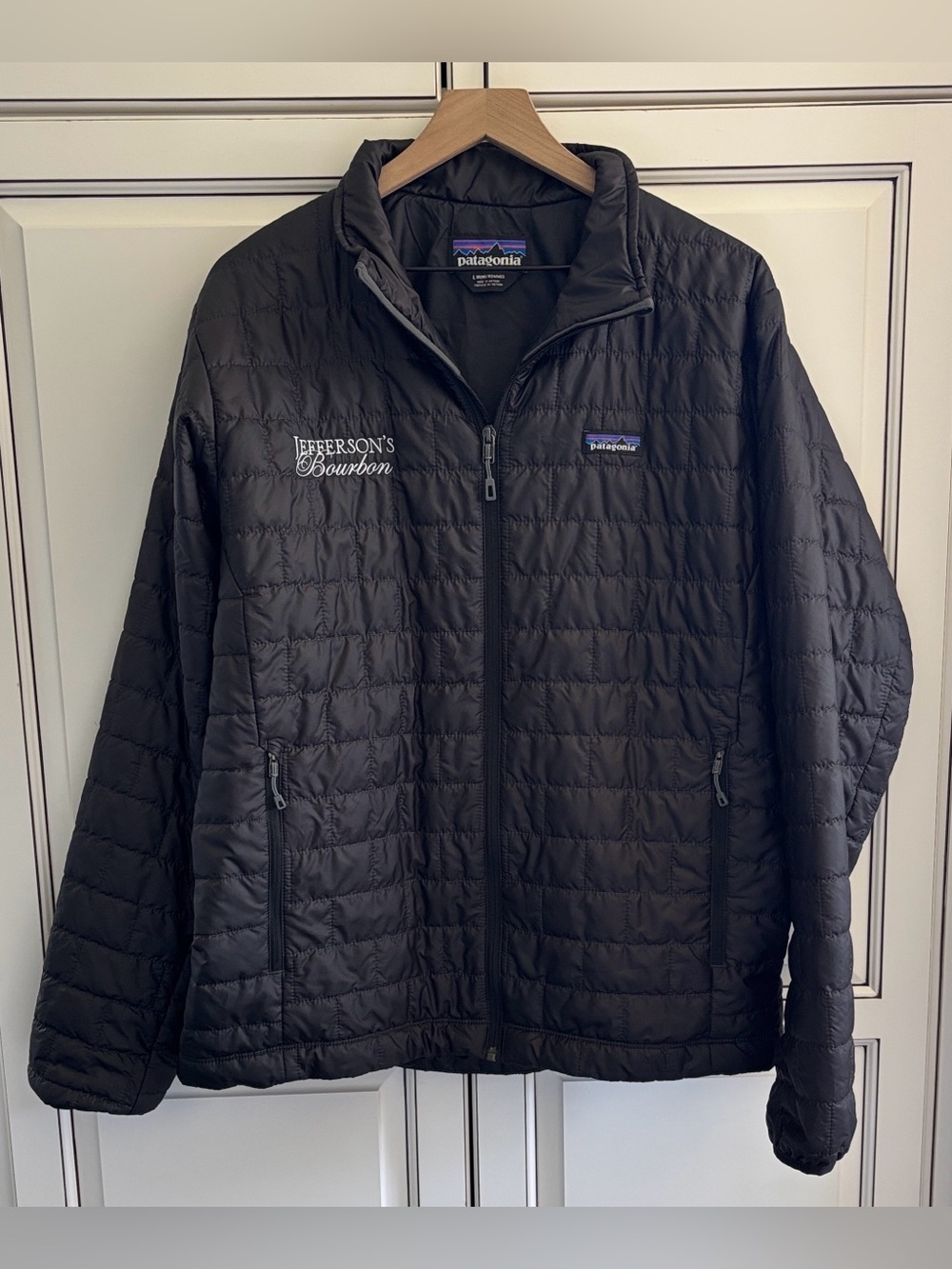 Patagonia Black Nano Puff Primaloft Puffer Jacket Zip Outdoors Mens Large New